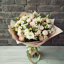 Букет цветов из:  Альстромерии, Розы и Хризантемы в Каргалинской