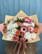 Букет цветов из:  Розы, Герберы и Хризантемы #REPLACE_PRED# Каргалинской
