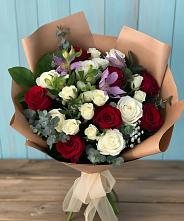 Букет цветов из:  Розы и Альстромерии #REPLACE_PRED# Каргалинской