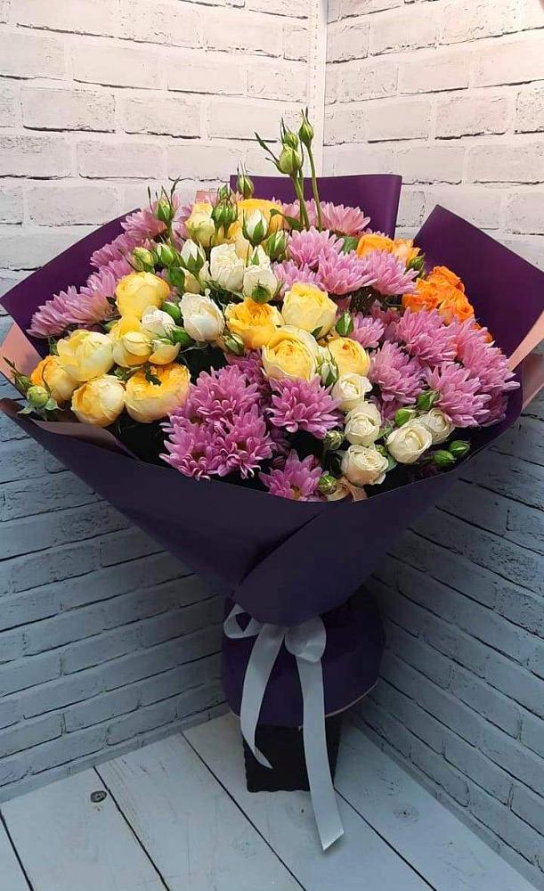 Букет цветов из: Хризантемы и Розы в Каргалинской