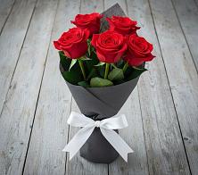 Букет 5 Красных роз Эдлесс Лав #REPLACE_PRED# Каргалинской