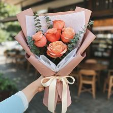 Букет цветов из:  Розы в Каргалинской