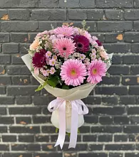 Букет цветов из:  Герберы и Хризантемы в Каргалинской