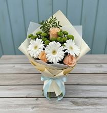 Букет цветов из:  Герберы, Розы и Хризантемы в Каргалинской