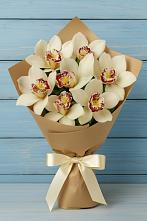 Букет цветов из:  Орхидеи и Розы в Каргалинской